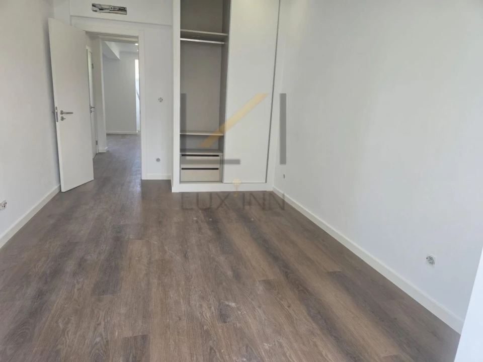 Apartamento T2 para Venda em Venteira Foto 19