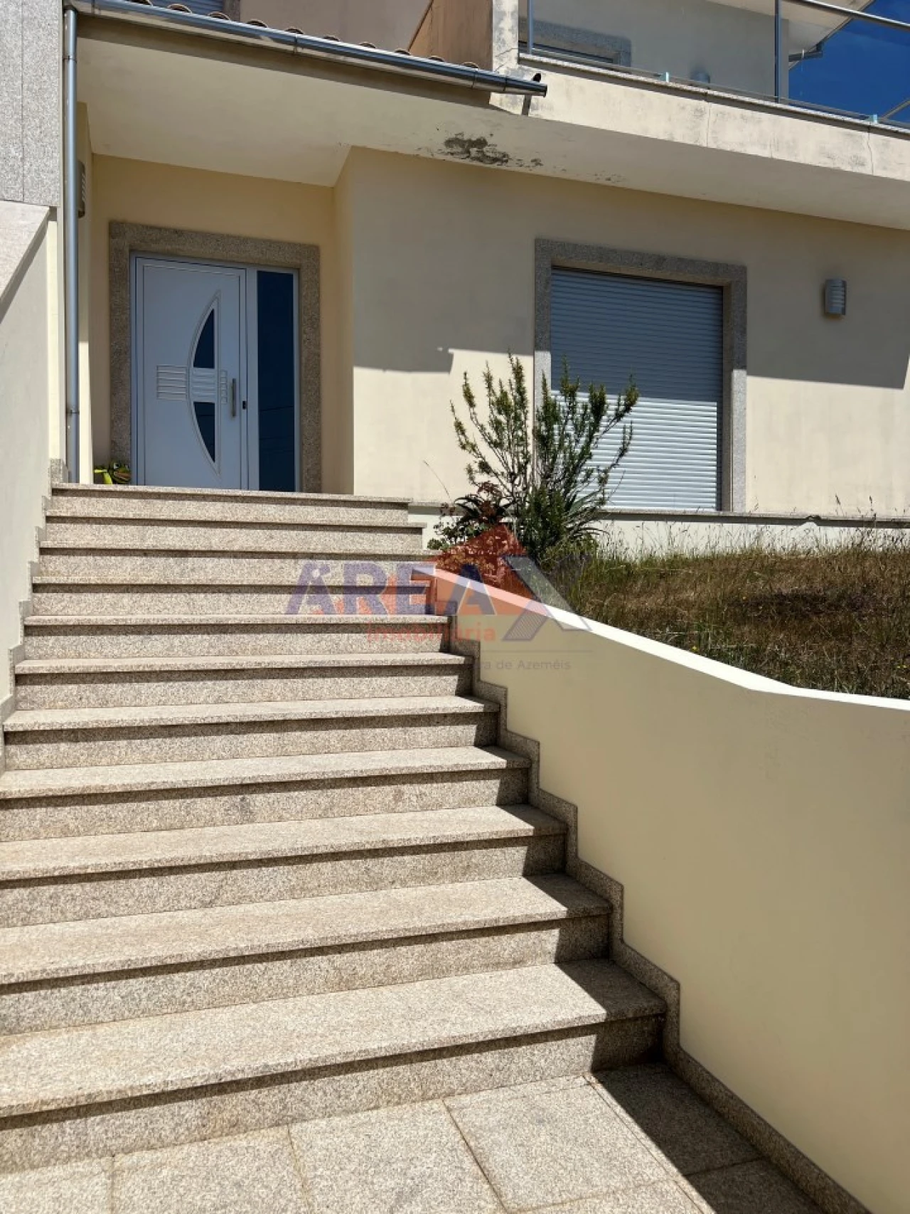Moradia T3 para Venda em Escariz Foto 3