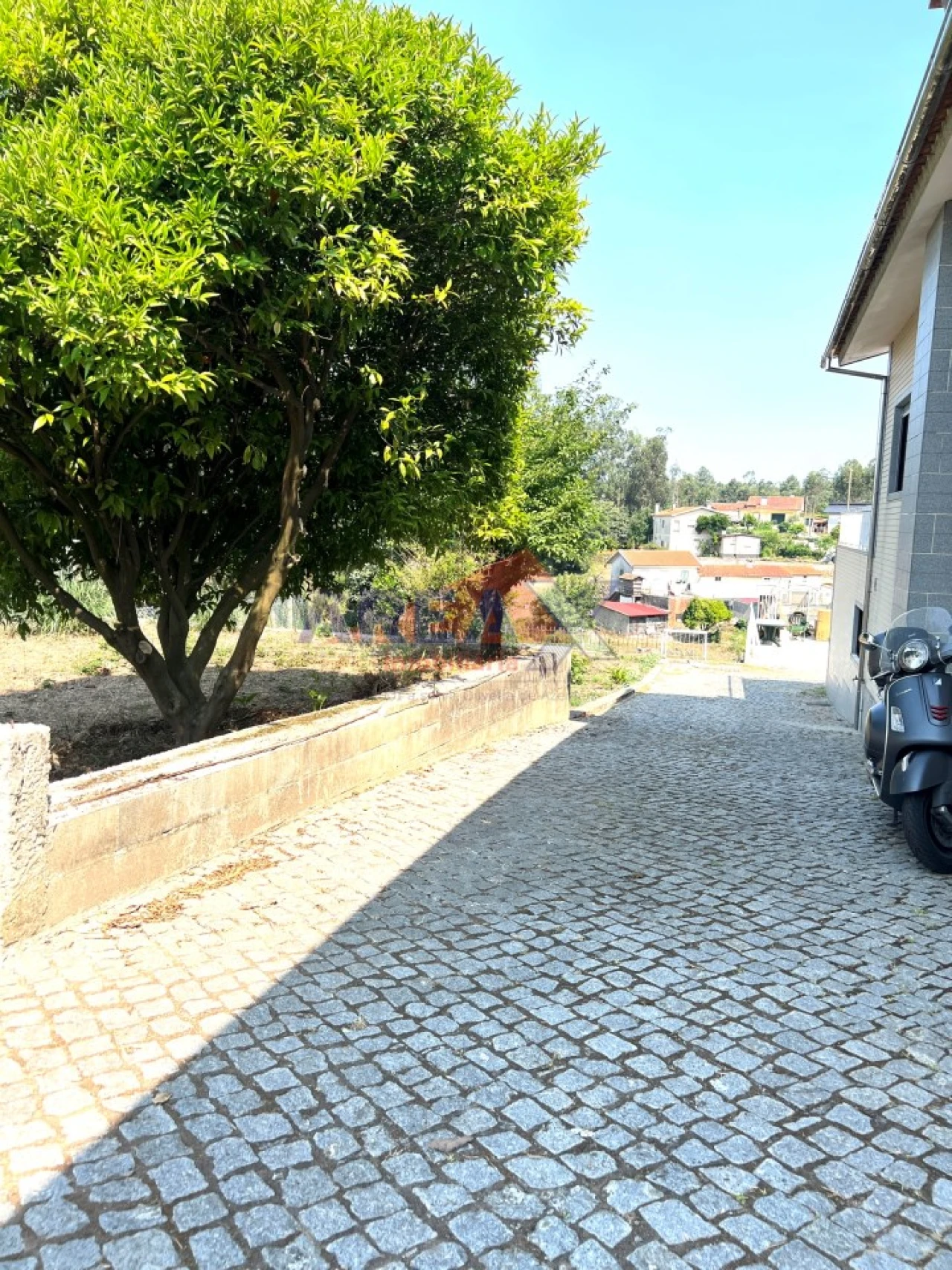 Moradia T2 para Venda em Vila de Cucujães Foto 5