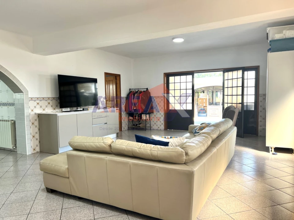 Moradia T2 para Venda em Vila de Cucujães Foto 15