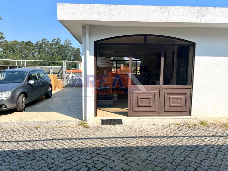 Moradia T2 para Venda em Vila de Cucujães Foto 60