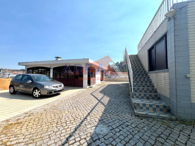 Moradia T2 para Venda em Vila de Cucujães Foto 59