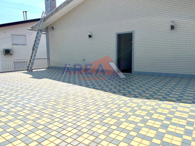 Moradia T2 para Venda em Vila de Cucujães Foto 32