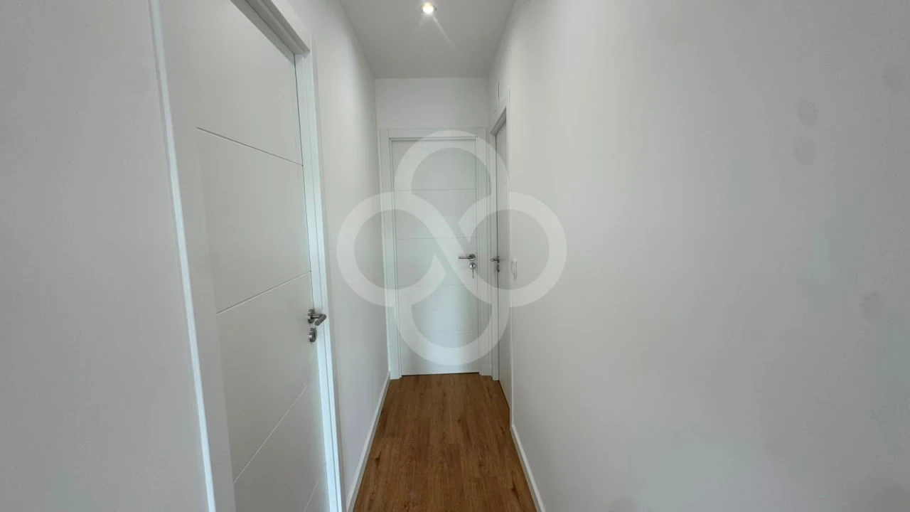 Apartamento T2 para Venda em Santa Maria e São Miguel, São Martinho, São Pedro Penaferrim Foto 7