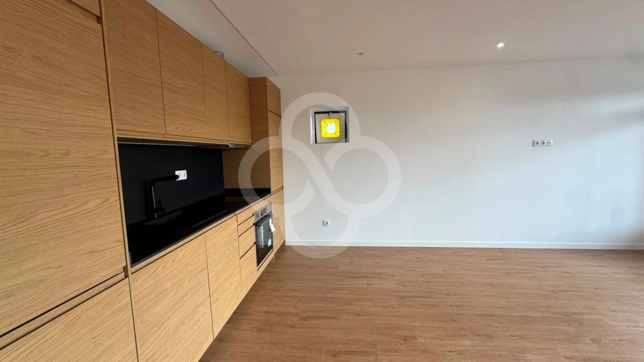 Apartamento T2 para Venda em Santa Maria e São Miguel, São Martinho, São Pedro Penaferrim Foto 9