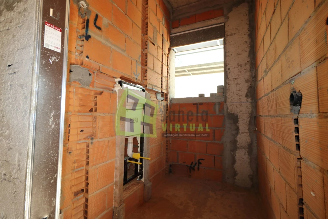 Moradia T3 para Venda em Fernao Ferro Foto 3