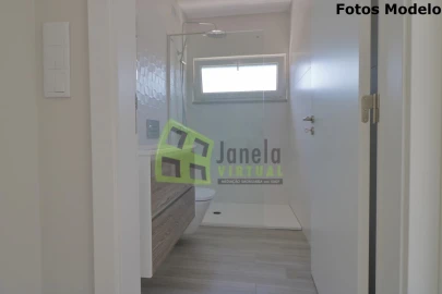 Moradia T3 para Venda em Fernao Ferro