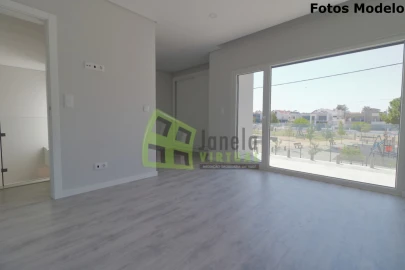 Moradia T3 para Venda em Fernao Ferro
