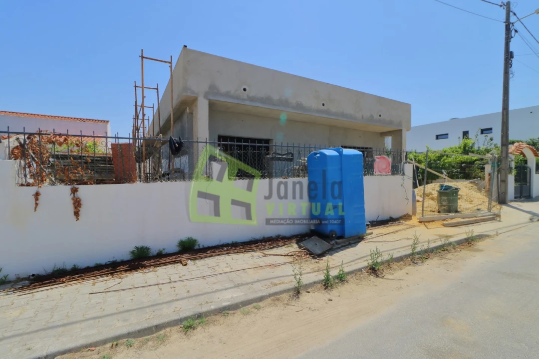 Moradia T3 para Venda em Fernao Ferro Foto 2