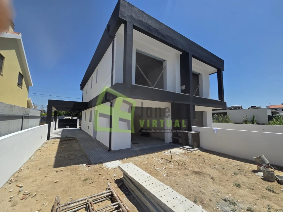 Moradia T3 para Venda em Fernao Ferro Foto 2