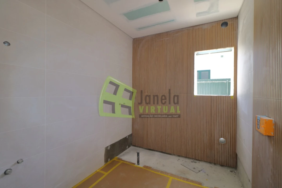Moradia T3 para Venda em Fernao Ferro Foto 9