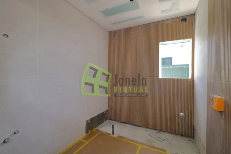 Moradia T3 para Venda em Fernao Ferro Foto 9