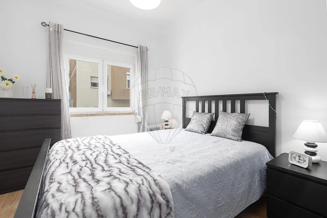 Apartamento T2 para Venda em Castanheira do Ribatejo e Cachoeiras Foto 7