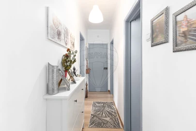 Apartamento T2 para Venda em Castanheira do Ribatejo e Cachoeiras