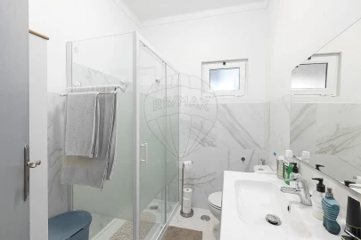 Apartamento T2 para Venda em Castanheira do Ribatejo e Cachoeiras