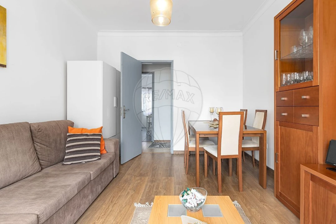 Apartamento T2 para Venda em Castanheira do Ribatejo e Cachoeiras Foto 8