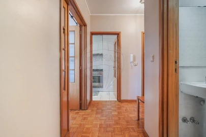 Apartamento T3 para Venda em Vilar de Andorinho