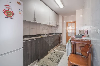 Apartamento T3 para Venda em Vilar de Andorinho