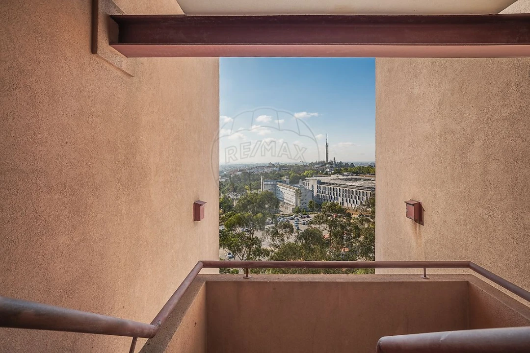 Apartamento T3 para Venda em Vilar de Andorinho Foto 21