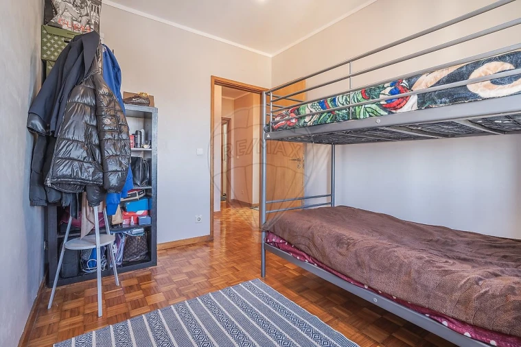 Apartamento T3 para Venda em Vilar de Andorinho Foto 11