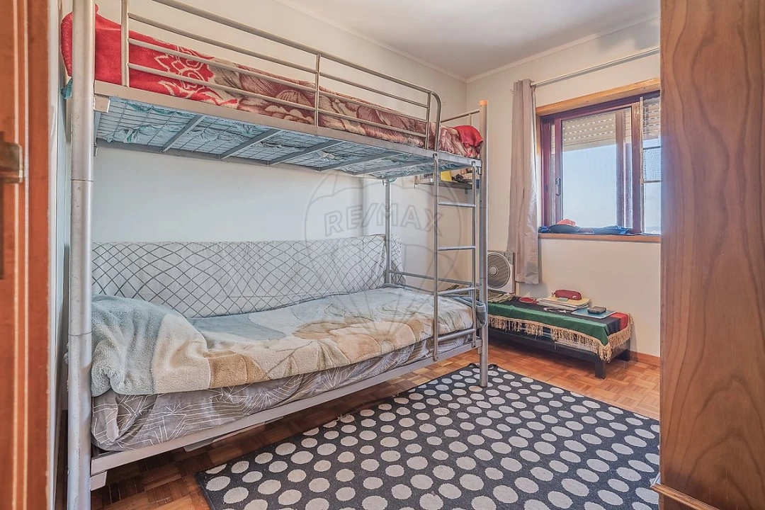 Apartamento T3 para Venda em Vilar de Andorinho Foto 10