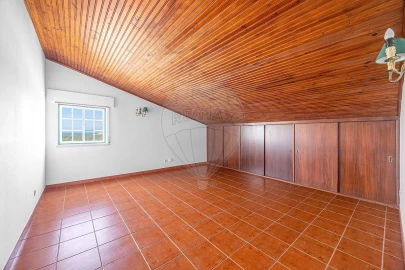 Moradia T4 para Venda em A dos Cunhados e Maceira