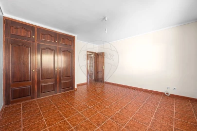 Moradia T4 para Venda em A dos Cunhados e Maceira