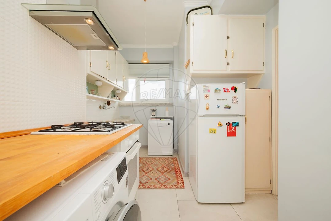 Apartamento T2 para Venda em São Domingos de Benfica Foto 23
