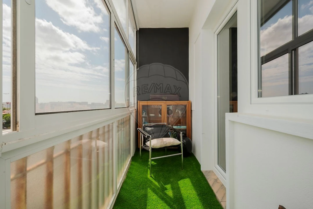 Apartamento T2 para Venda em São Domingos de Benfica Foto 12