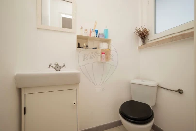 Apartamento T2 para Venda em São Domingos de Benfica