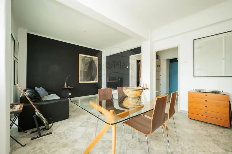 Apartamento T2 para Venda em São Domingos de Benfica Foto 11