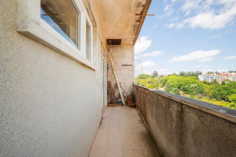Apartamento T2 para Venda em São Domingos de Benfica Foto 20