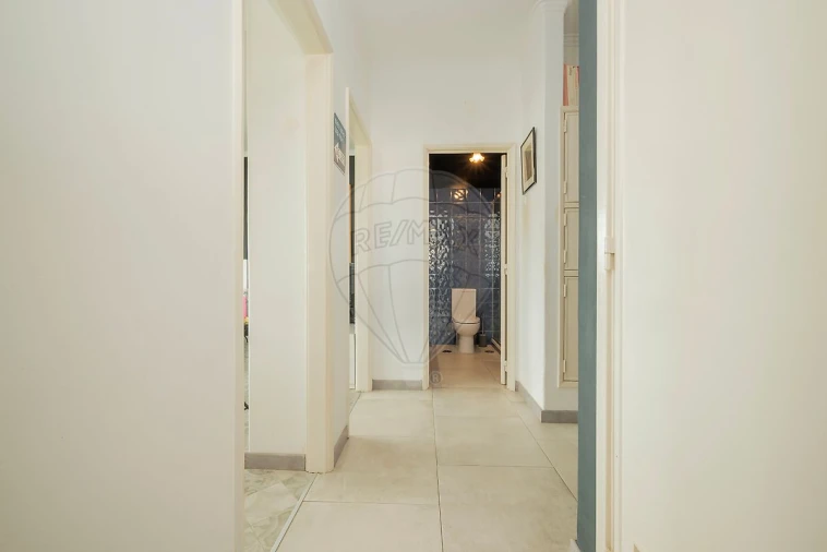 Apartamento T2 para Venda em São Domingos de Benfica Foto 21