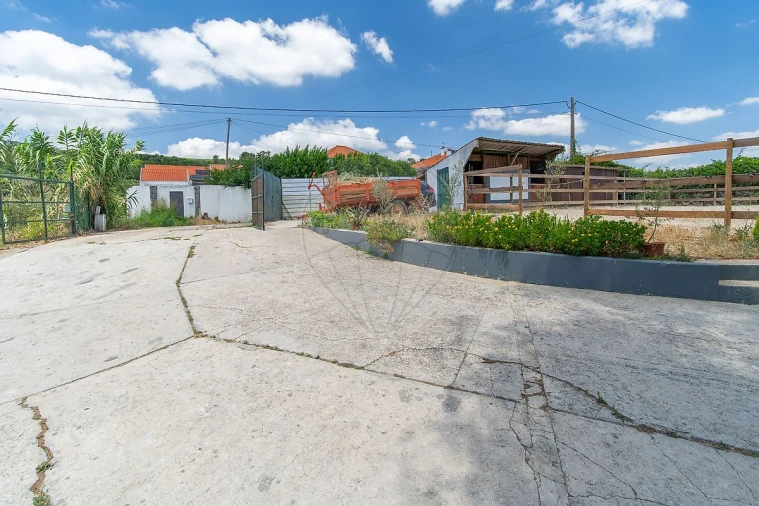 Moradia T3 para Venda em Carregado e Cadafais Foto 28