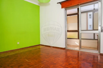 Apartamento T2 para Venda em Arruda dos Vinhos