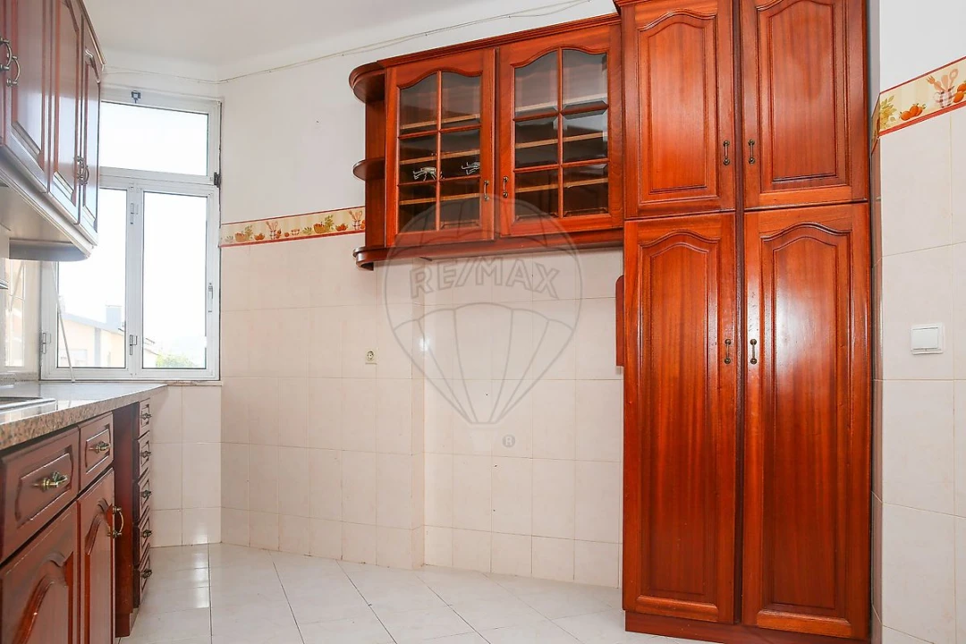 Apartamento T2 para Venda em Arruda dos Vinhos Foto 22