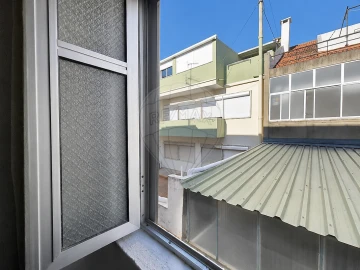 Apartamento T1 para Venda em Marvila