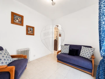 Apartamento T1 para Venda em Marvila