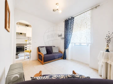 Apartamento T1 para Venda em Marvila