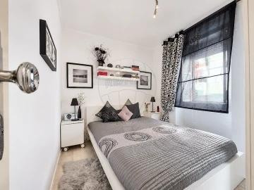 Apartamento T1 para Venda em Marvila