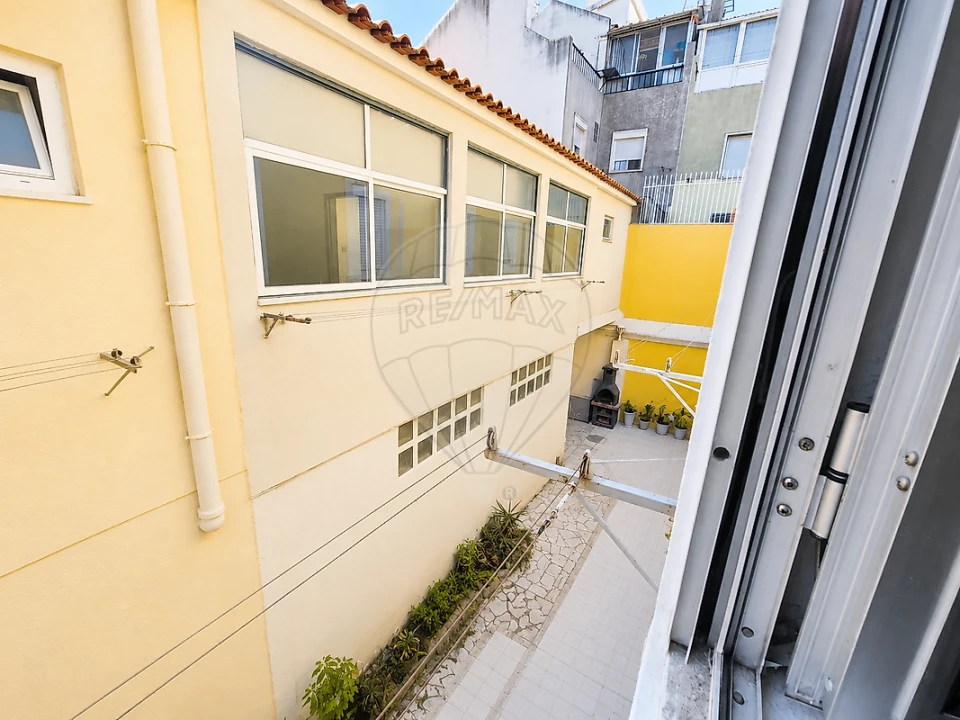 Apartamento T1 para Venda em Marvila Foto 22
