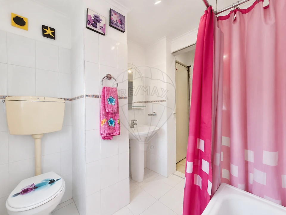 Apartamento T1 para Venda em Marvila Foto 14