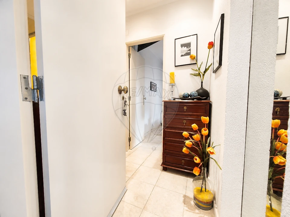 Apartamento T1 para Venda em Marvila Foto 5