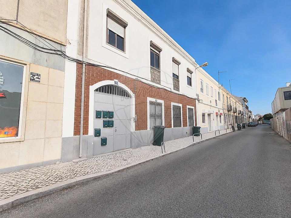 Apartamento T1 para Venda em Marvila Foto 26