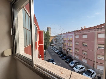 Apartamento T1 para Arrendamento em Alverca do Ribatejo e Sobralinho