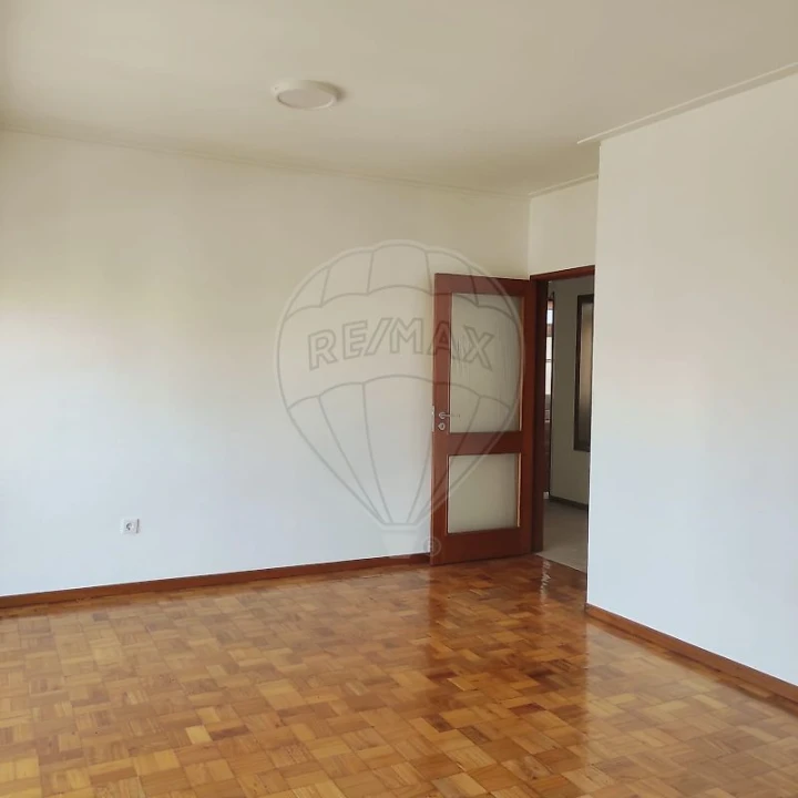 Apartamento T3 para Arrendamento em Matosinhos e Leça da Palmeira Foto 5