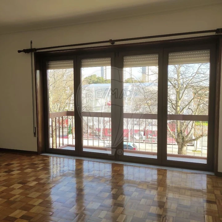Apartamento T3 para Arrendamento em Matosinhos e Leça da Palmeira Foto 4