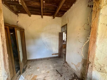 Moradia T2 para Venda em Benedita