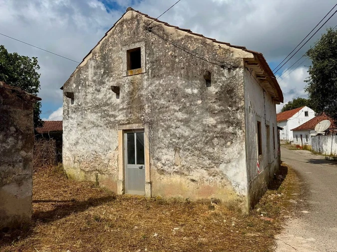 Moradia T2 para Venda em Benedita Foto 5