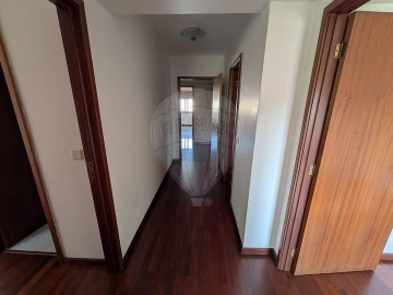Apartamento T3 para Arrendamento em Espinho